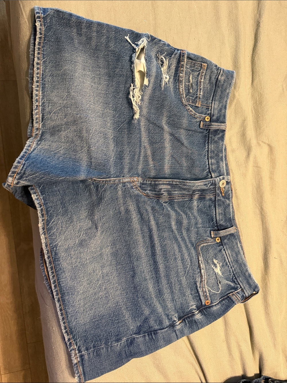 American Eagle High Waisted Ripped Jeans Shorts